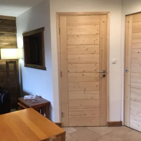 De Charme Familial Aux Carroz D Apartment *