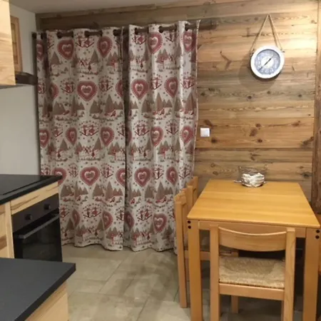 Apartment De Charme Familial Aux Carroz D Araches-la-Frasse